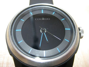 Часы CooKoo можно использовать в двух режимах: как обычные кварцевые часы и  как смарт-часы, работающие во взаимодействии с мобильными устройствами iOS. 
