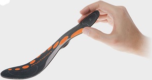 Стельки OpenGo от немецкой компании Moticon со встроенными беспроводными датчиками предназначены для спортсменов, а также для  пациентов, проходящих период реабилитации после ортопедических операций. 