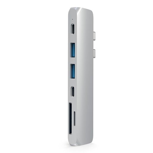 USB-хаб Satechi Aluminum Pro Hub для Macbook Pro (USB-C). Порты: HDMI, Thunderbolt 3, USB Type-C, SD, microSD, 2 x USB 3.0. Цвет серебряный.