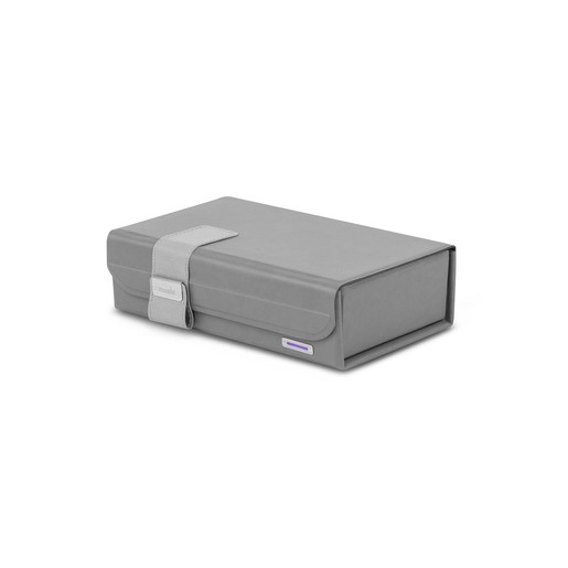 Портативный ультрафиолетовый стерилизатор Moshi Deep Purple UV Sanitizer. Питание от USB. Интерфейс: USB Type-C. Цвет: серый.
Moshi Deep Purple UV Sanitizer