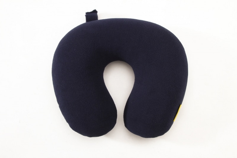 Подушка для путешествий Travel Blue Micro Pearls Pillow с наполнителем из микробисера (230), цвет темно-синий