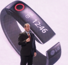 Сенсорный фитнес трекер LG Lifeband Touch – еще одна новинка на выставке CES 2014